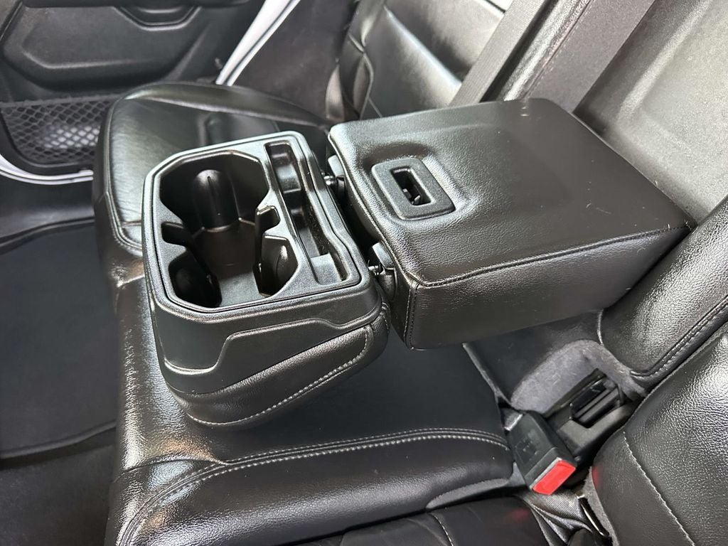 2020 Jeep Wrangler Unlimited Sahara Altitude
