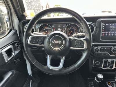 2020 Jeep Wrangler Unlimited Sahara Altitude