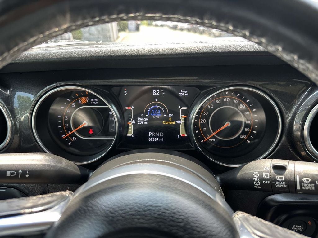 2020 Jeep Wrangler Unlimited Sahara Altitude