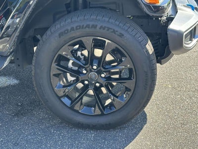 2024 Jeep Wrangler Sahara 4xe