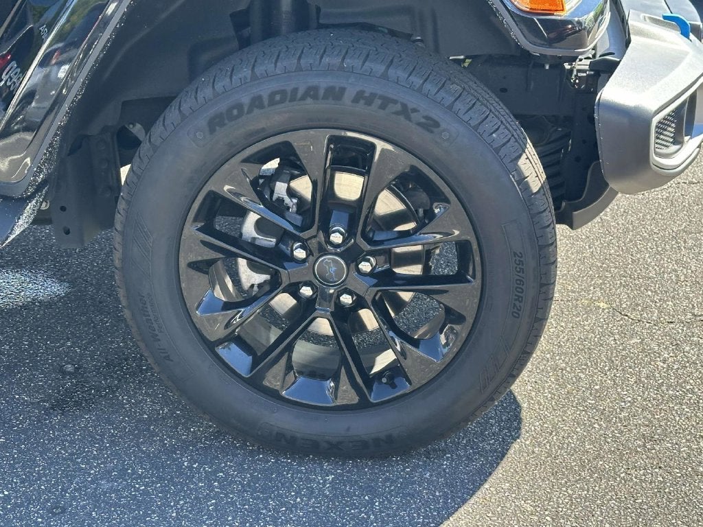 2024 Jeep Wrangler Sahara 4xe