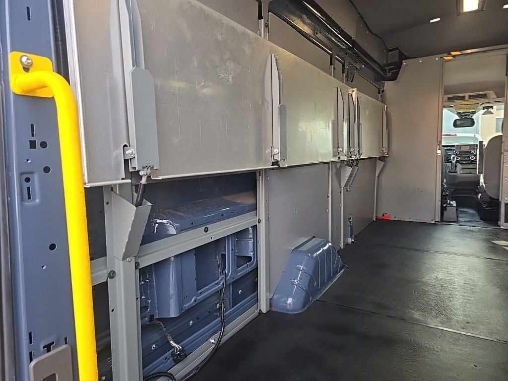 2020 Ford Transit-250 Base