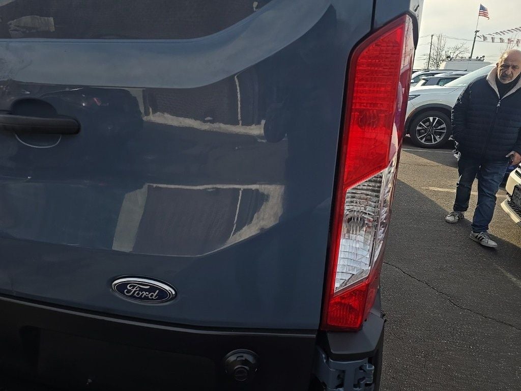 2020 Ford Transit-250 Base