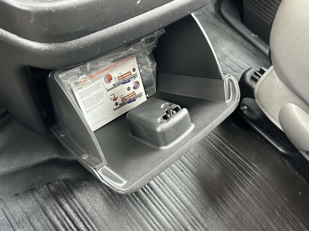 2022 Chevrolet Express 2500 Work Van Cargo