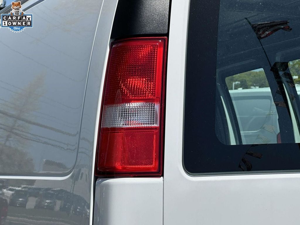 2024 Chevrolet Express 2500 Work Van Cargo