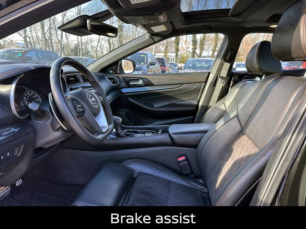 2023 Nissan Maxima SR