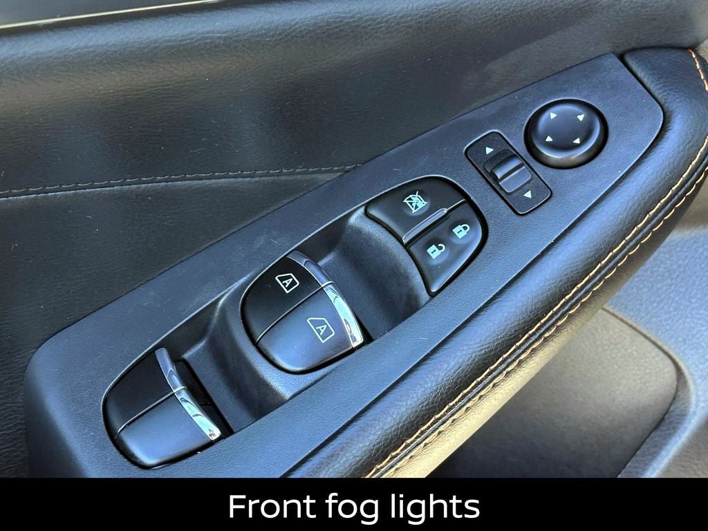 2023 Nissan Maxima SR