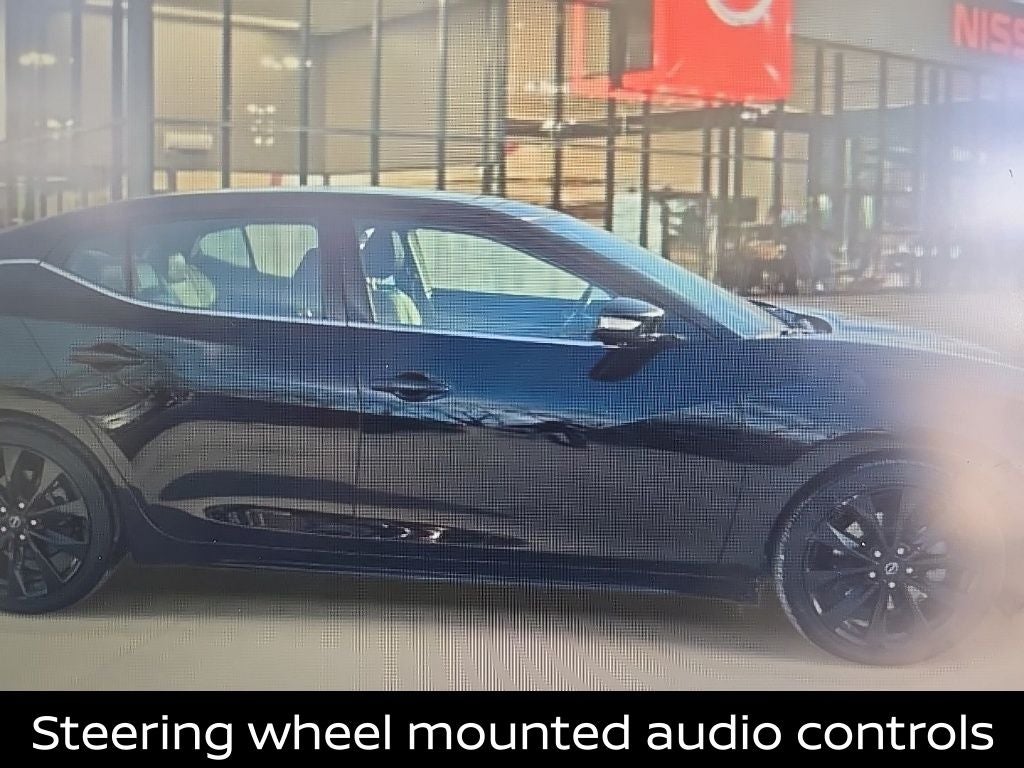 2023 Nissan Maxima SR