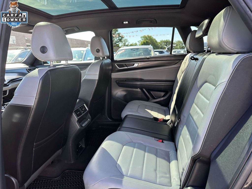 2024 Volkswagen Atlas Cross Sport 2.0T SEL R-Line