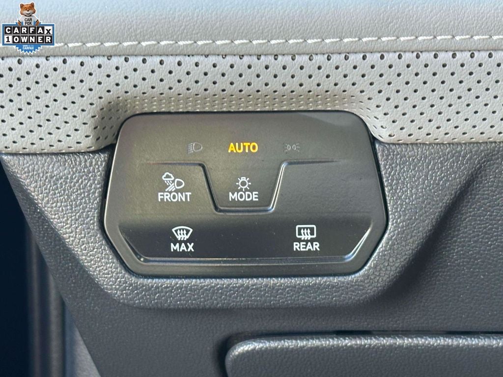 2024 Volkswagen Atlas Cross Sport 2.0T SEL R-Line