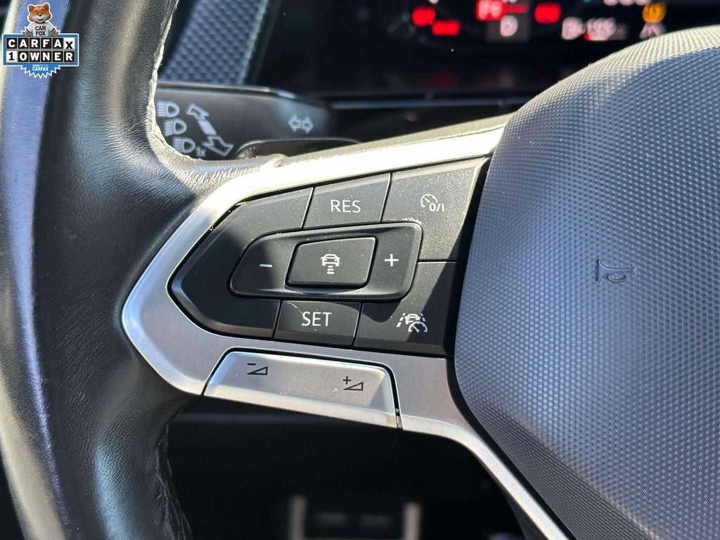 2024 Volkswagen Atlas Cross Sport 2.0T SEL R-Line