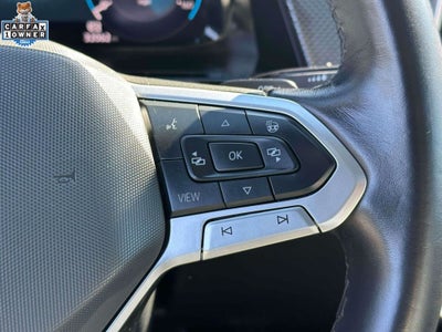 2024 Volkswagen Atlas Cross Sport 2.0T SEL R-Line