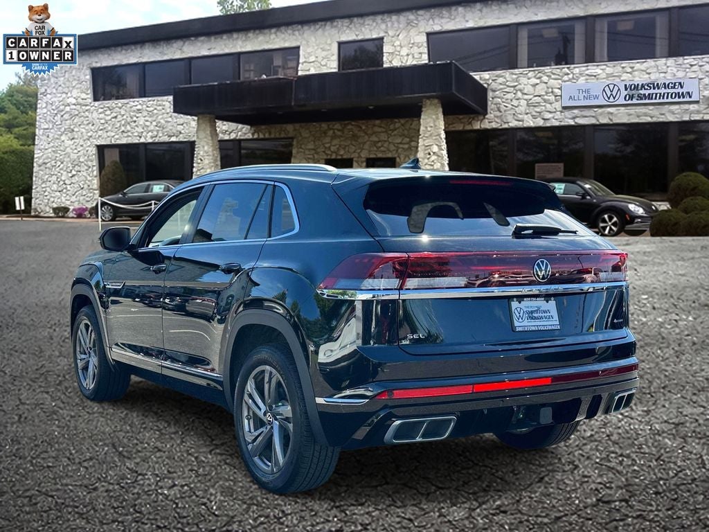 2024 Volkswagen Atlas Cross Sport 2.0T SEL R-Line