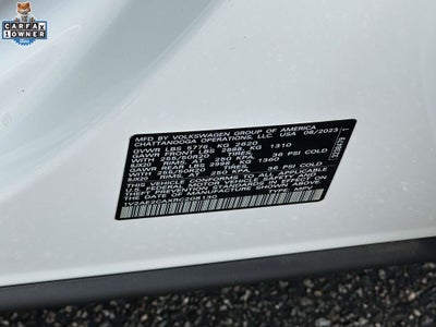 2024 Volkswagen Atlas Cross Sport 2.0T SEL R-Line