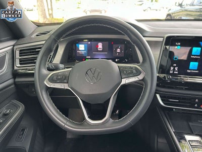 2024 Volkswagen Atlas Cross Sport 2.0T SE w/Technology