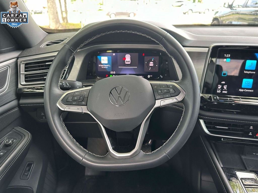 2024 Volkswagen Atlas Cross Sport 2.0T SE w/Technology