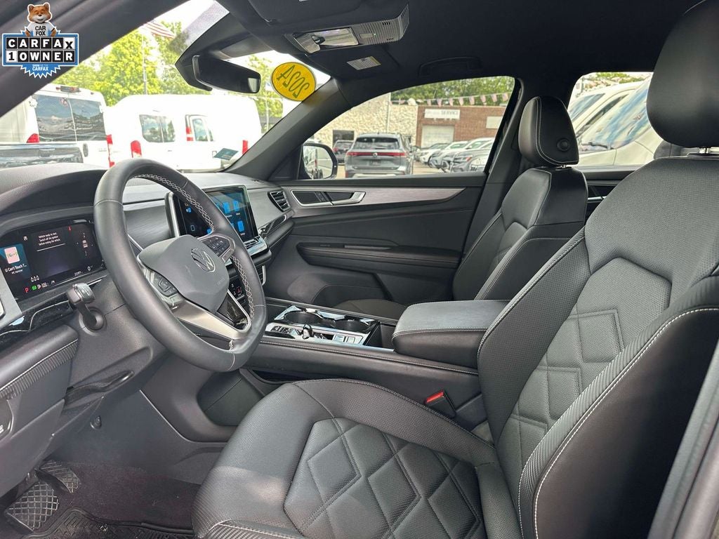 2024 Volkswagen Atlas Cross Sport 2.0T SE w/Technology