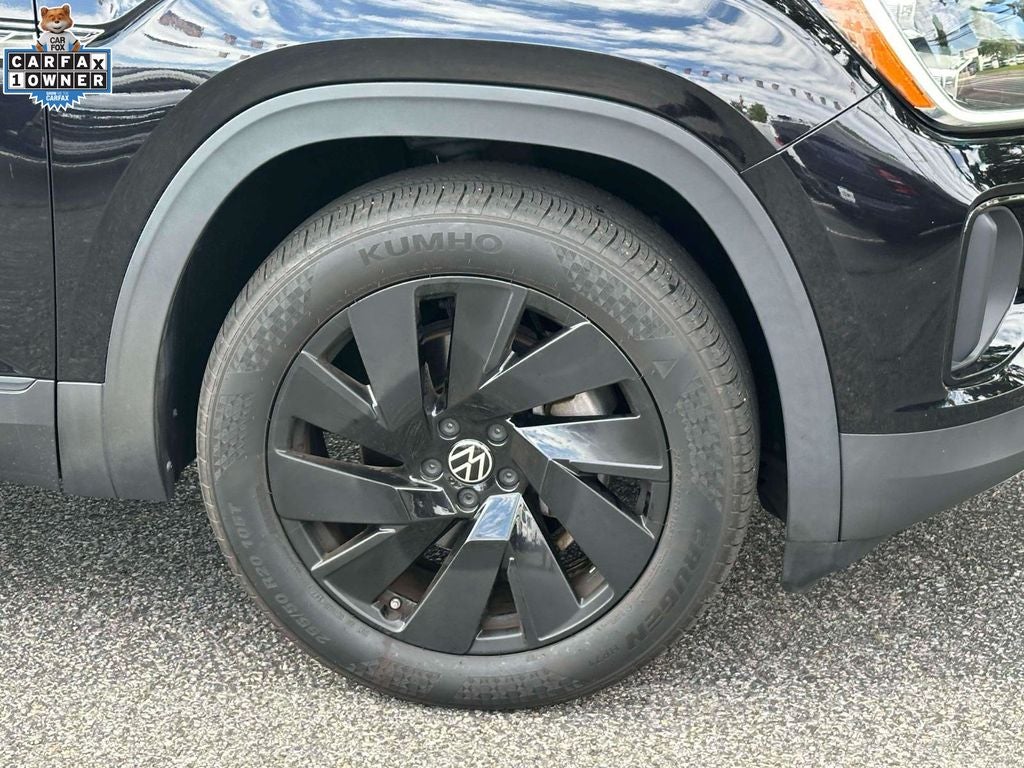 2024 Volkswagen Atlas Cross Sport 2.0T SE w/Technology