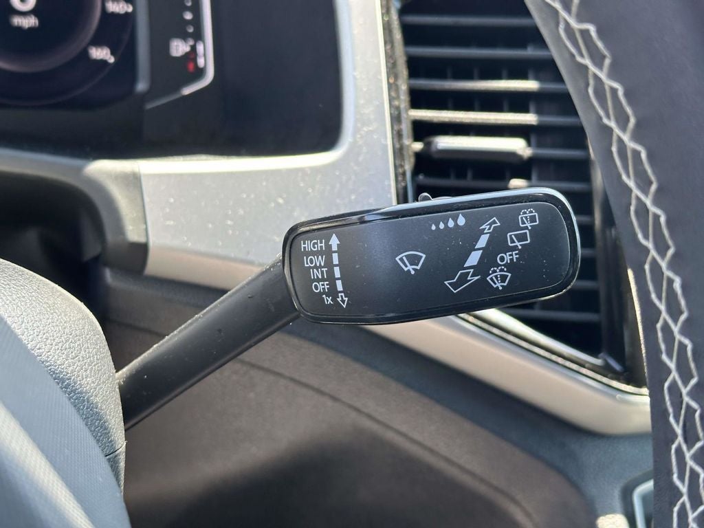 2023 Volkswagen Atlas 2.0T SE w/Technology