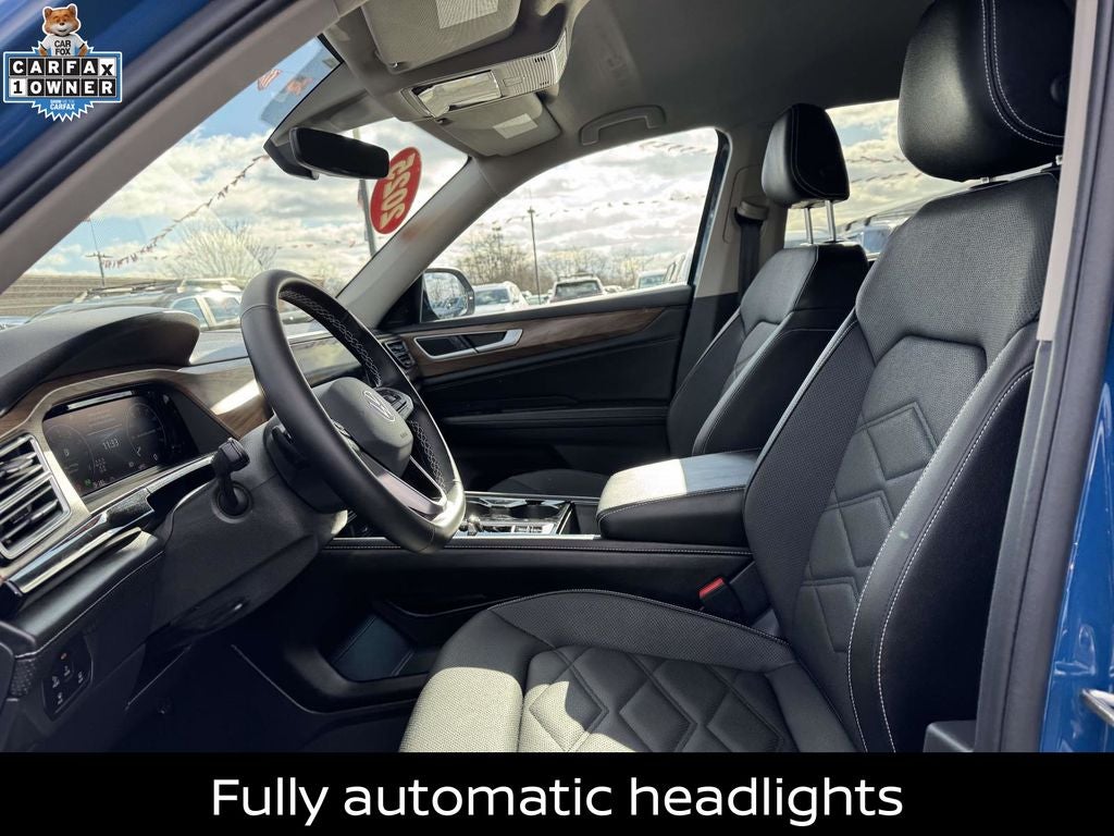 2025 Volkswagen Atlas 2.0T SE w/Technology