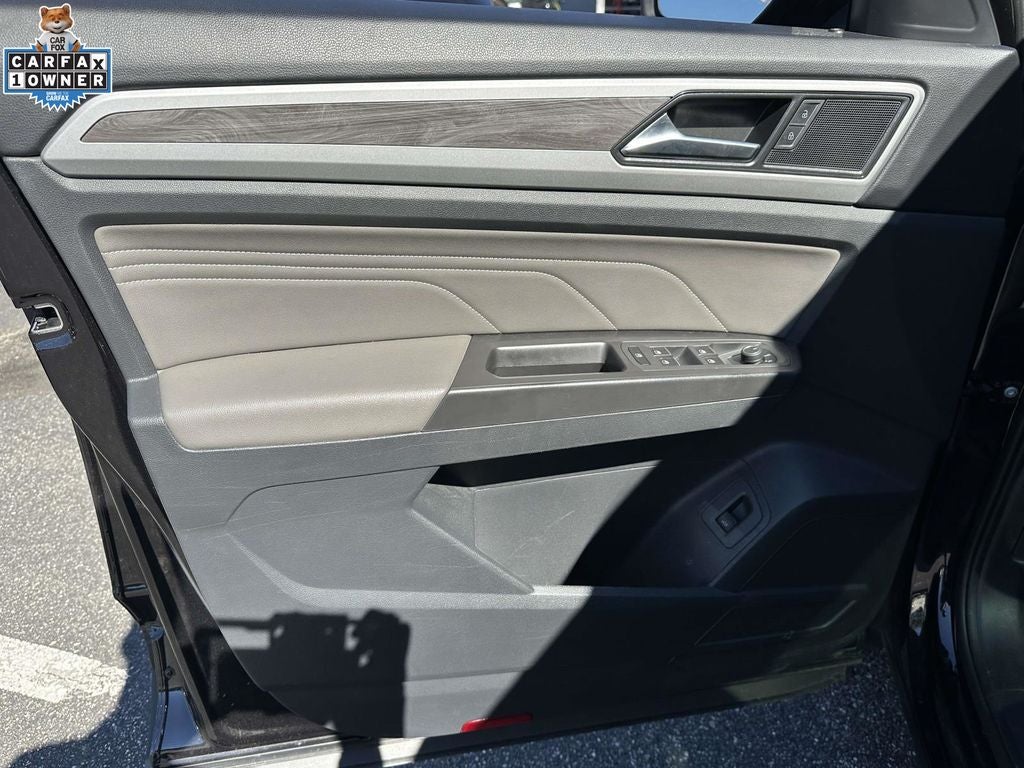 2023 Volkswagen Atlas Cross Sport 2.0T SE w/Technology