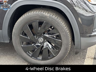 2024 Volkswagen Atlas Cross Sport 2.0T SE w/Technology