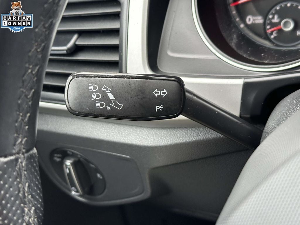 2021 Volkswagen Atlas 3.6L V6 SE w/Technology R-Line