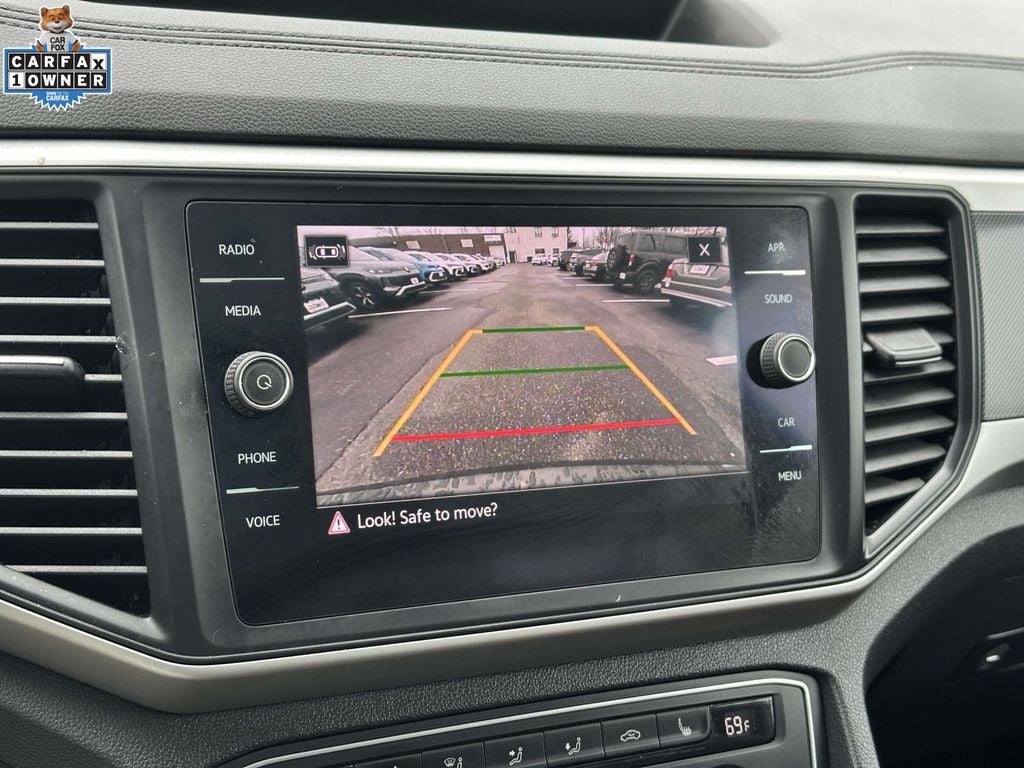 2021 Volkswagen Atlas 3.6L V6 SE w/Technology R-Line