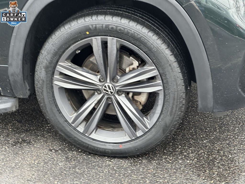 2021 Volkswagen Atlas 3.6L V6 SE w/Technology R-Line