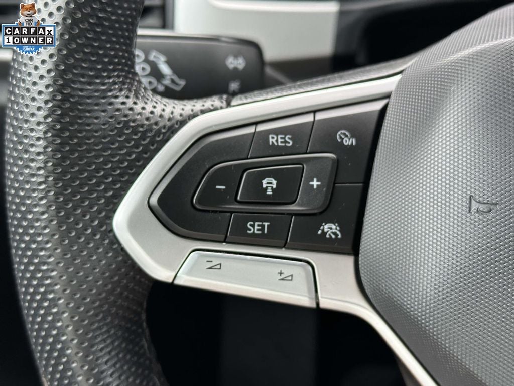 2023 Volkswagen Atlas Cross Sport 2.0T SEL R-Line