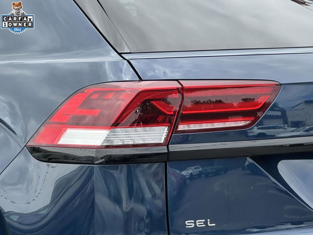 2023 Volkswagen Atlas Cross Sport 2.0T SEL R-Line