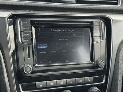 2018 Volkswagen Passat 2.0T R-Line