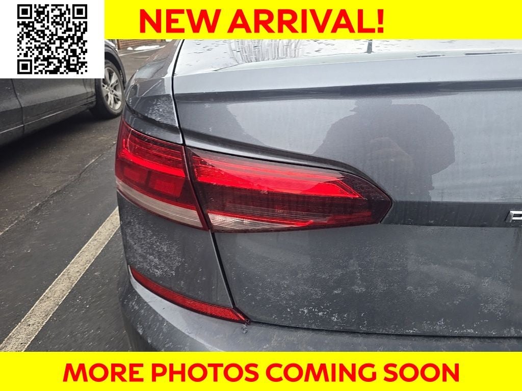 2022 Volkswagen Passat 2.0T Limited Edition