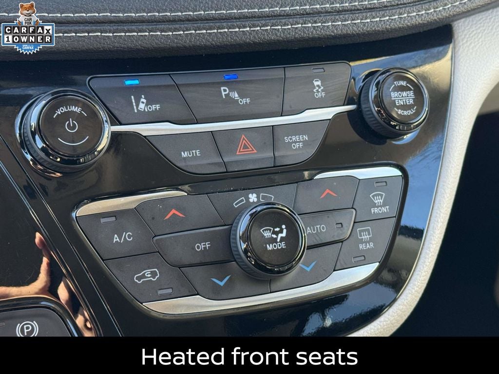 2023 Chrysler Pacifica Hybrid Touring L