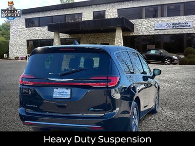 2023 Chrysler Pacifica Hybrid Touring L