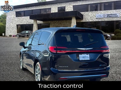 2023 Chrysler Pacifica Hybrid Touring L