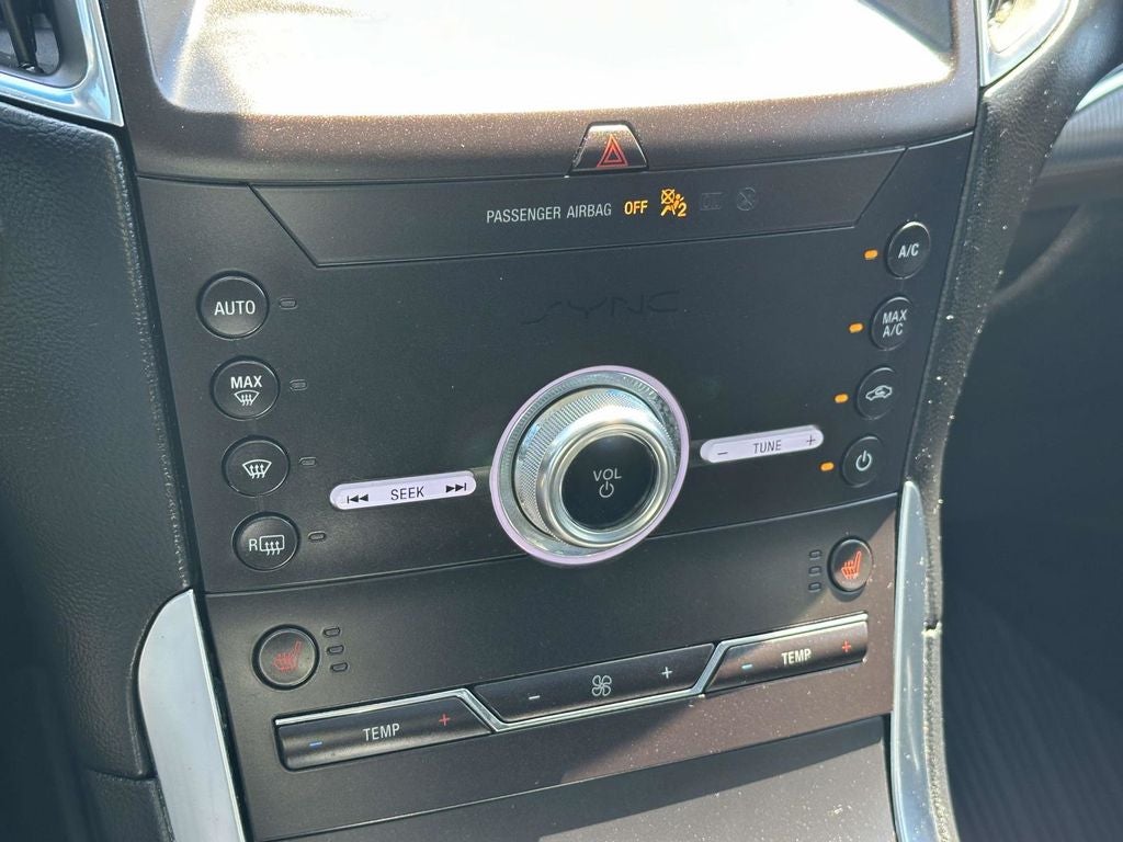 2020 Ford Edge Titanium