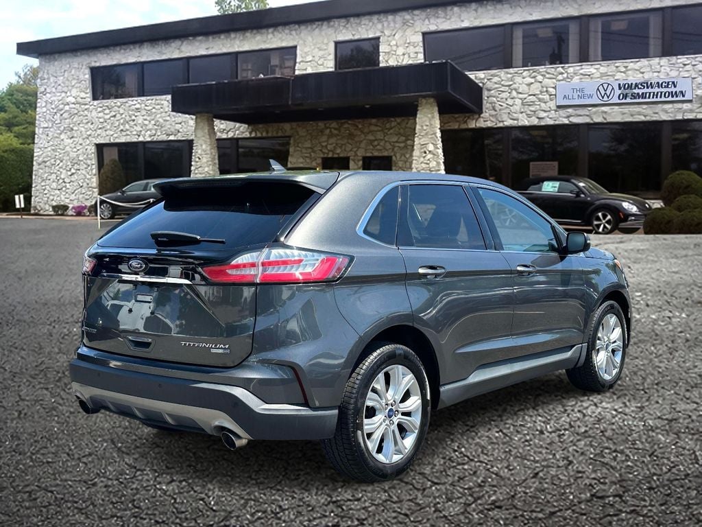 2020 Ford Edge Titanium