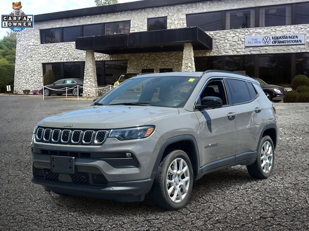 2023 Jeep Compass Latitude Lux