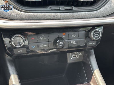 2023 Jeep Compass Latitude Lux
