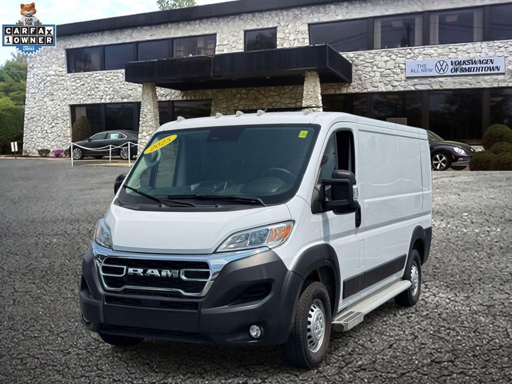 2025 RAM ProMaster 2500 Base