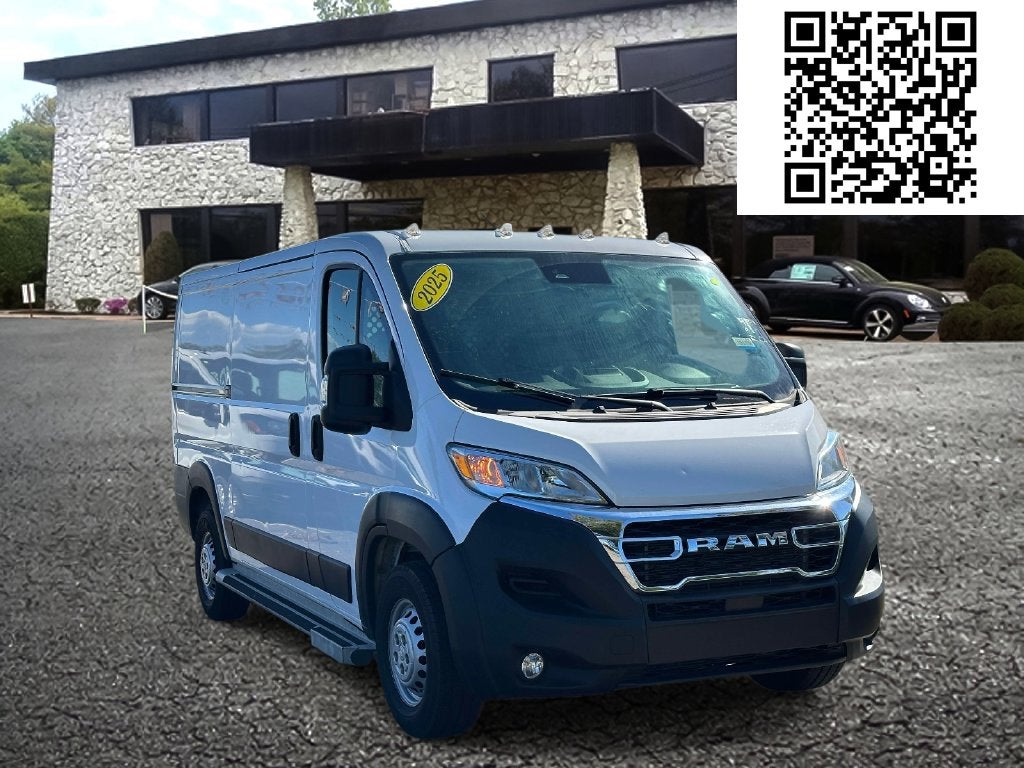 2025 RAM ProMaster 2500 Base 136 WB