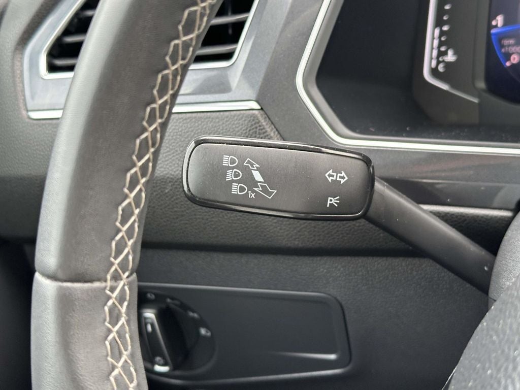 2021 Volkswagen Tiguan 2.0T SEL