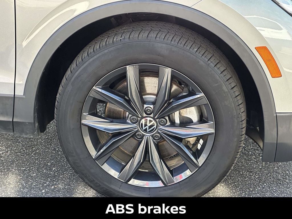 2024 Volkswagen Tiguan 2.0T SE