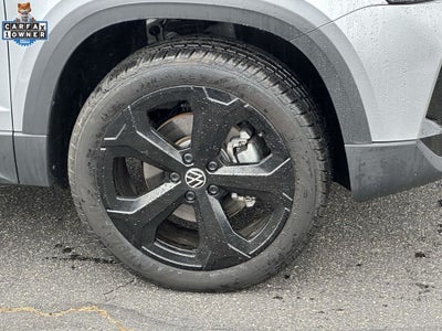 2025 Volkswagen Taos 1.5T SEL