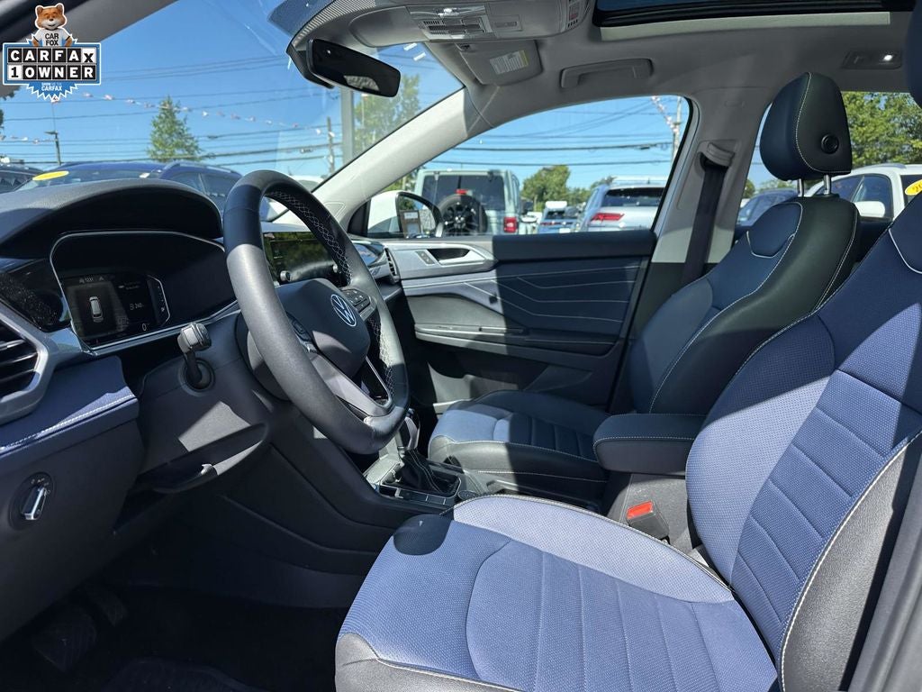 2025 Volkswagen Taos 1.5T SEL