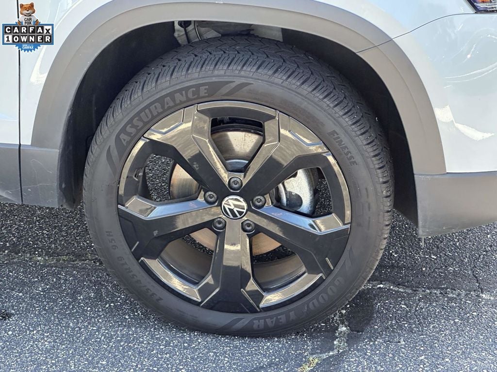 2025 Volkswagen Taos 1.5T SEL