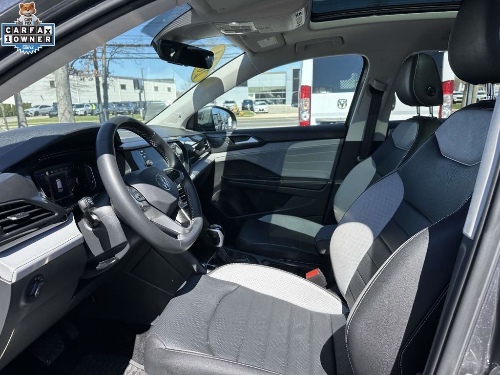 2024 Volkswagen Taos 1.5T SEL