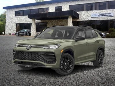 2026 Volkswagen Tiguan 2.0T SE R-Line Black