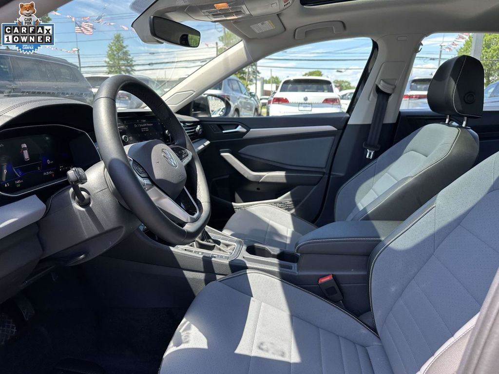 2025 Volkswagen Jetta 1.5T SE